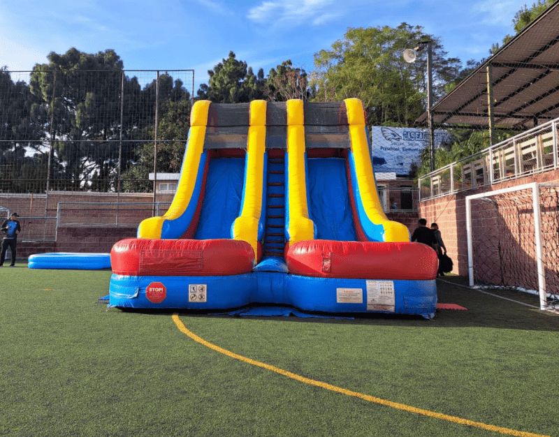 Inflable Resbaladero Gigante - Imagen 2